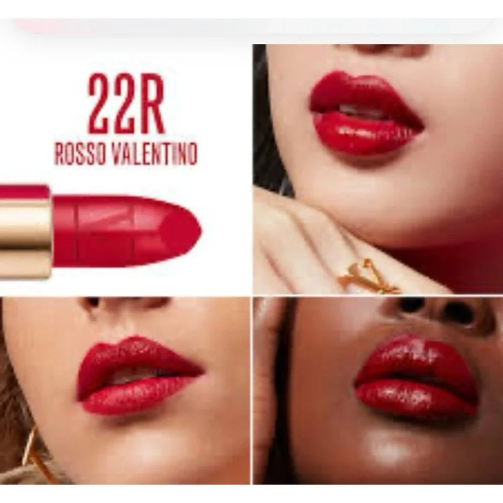 2 lipsticks and case